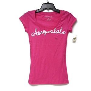 NWT Aeroposale printed front soft V-neck shirt